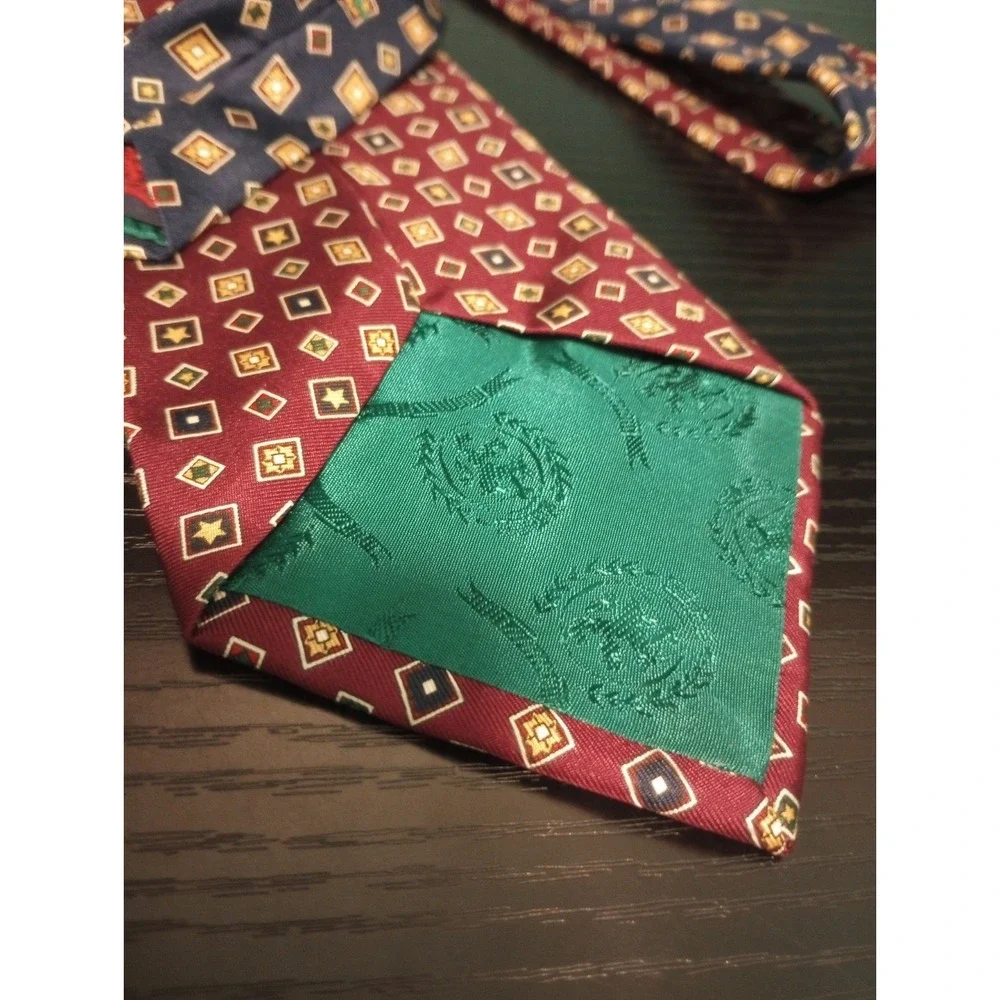 Tommy Hilfiger 100% Italian‎ Silk Men's Neck Tie